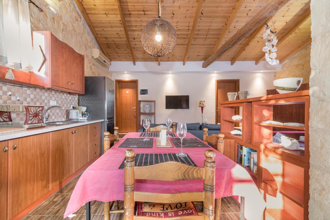Casa Petra - Stone Cottage Farmhouses Argassi Zewnętrze zdjęcie