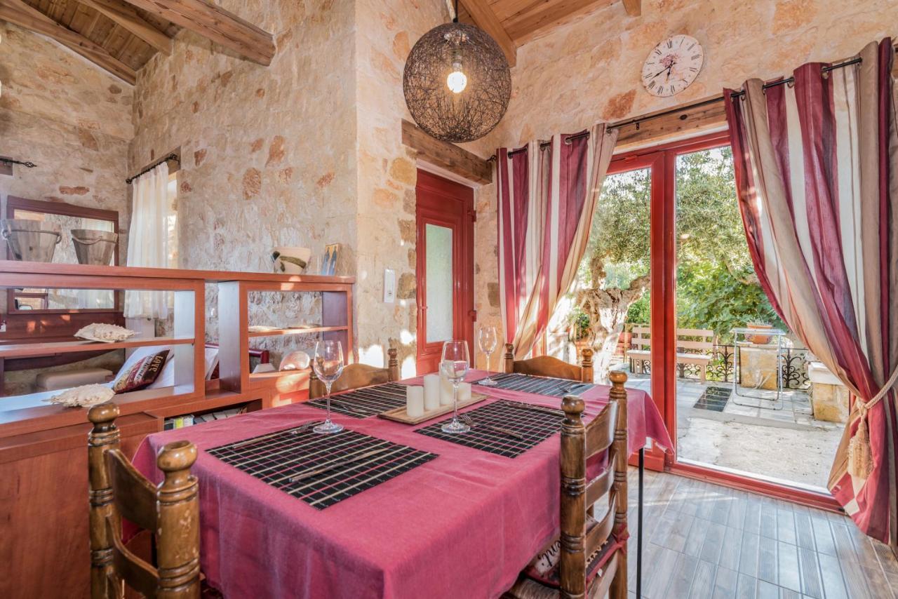 Casa Petra - Stone Cottage Farmhouses Argassi Zewnętrze zdjęcie